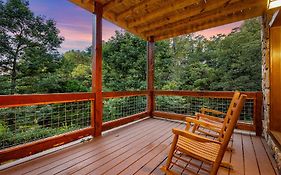 Applewood Manor
