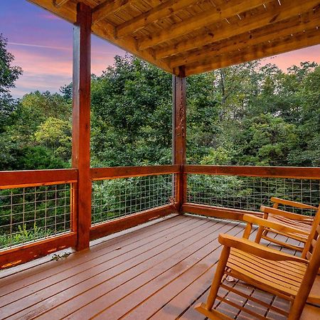 Applewood Manor Villa Pigeon Forge Exterior photo